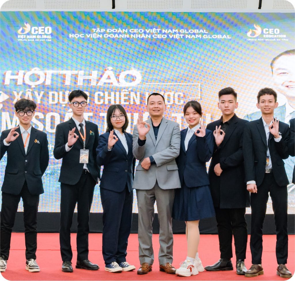 VỀ CHÚNG TÔI 6 Asset 82